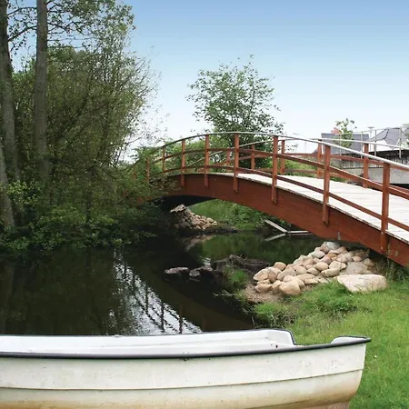 Cozy Home In Silkeborg With Wifi Hébergement de vacances *